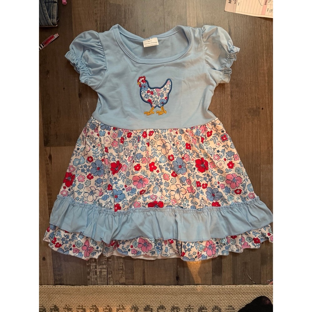 NWT Boutique Dress Floral w/chickens